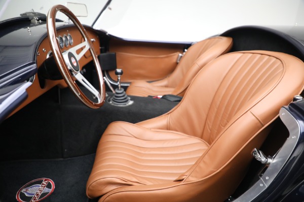 Used 1962 Superformance Cobra 289 Slabside for sale Sold at Maserati of Westport in Westport CT 06880 14