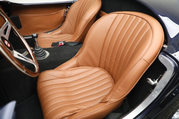 Used 1962 Superformance Cobra 289 Slabside for sale Sold at Maserati of Westport in Westport CT 06880 15