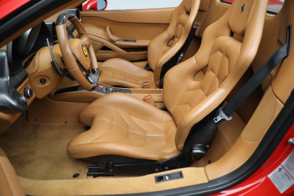 Used 2013 Ferrari 458 Spider for sale Sold at Maserati of Westport in Westport CT 06880 22