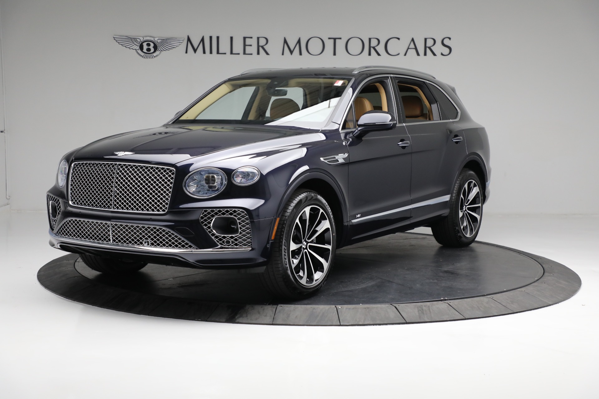 New 2022 Bentley Bentayga V8 for sale Sold at Maserati of Westport in Westport CT 06880 1