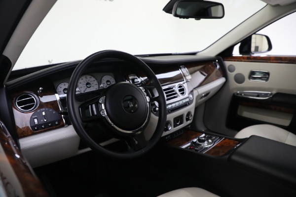 Used 2012 Rolls-Royce Ghost EWB for sale Sold at Maserati of Westport in Westport CT 06880 17