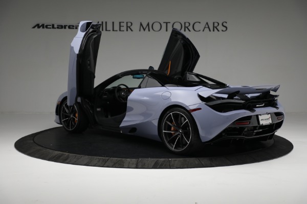 New 2022 McLaren 720S Spider for sale $425,080 at Maserati of Westport in Westport CT 06880 16