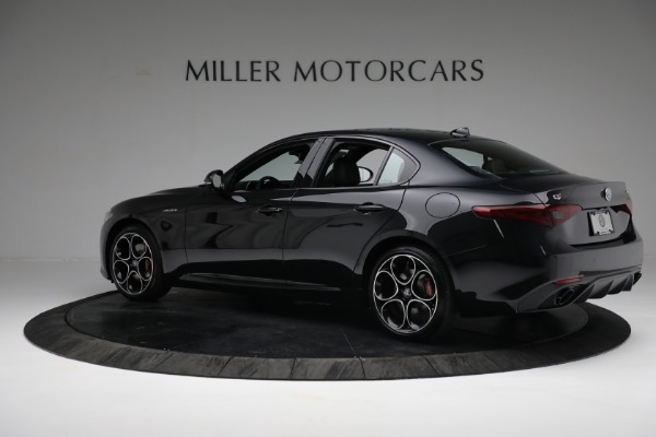 New 2022 Alfa Romeo Giulia Veloce for sale Sold at Maserati of Westport in Westport CT 06880 4