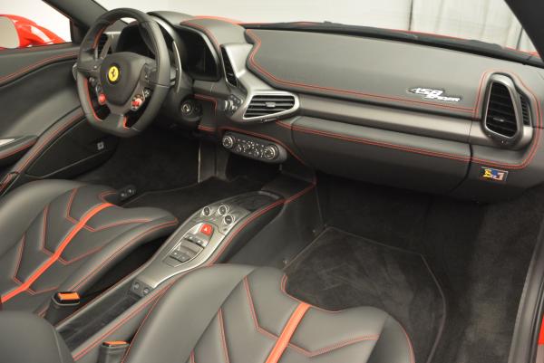 Used 2015 Ferrari 458 Spider for sale Sold at Maserati of Westport in Westport CT 06880 28