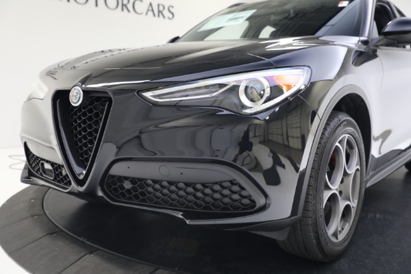 New 2022 Alfa Romeo Stelvio Sprint for sale Sold at Maserati of Westport in Westport CT 06880 20