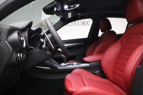 New 2022 Alfa Romeo Stelvio for sale $56,345 at Maserati of Westport in Westport CT 06880 14