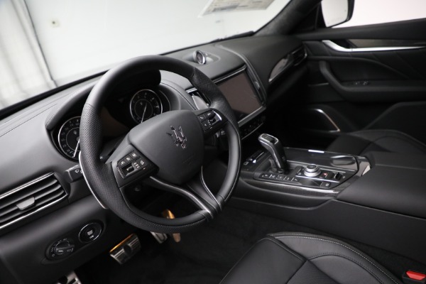 New 2022 Maserati Levante GT for sale $100,365 at Maserati of Westport in Westport CT 06880 13