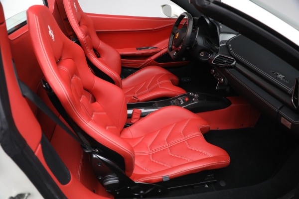 Used 2012 Ferrari 458 Spider for sale Sold at Maserati of Westport in Westport CT 06880 28