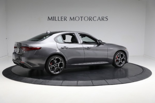 New 2022 Alfa Romeo Giulia Veloce for sale Sold at Maserati of Westport in Westport CT 06880 12