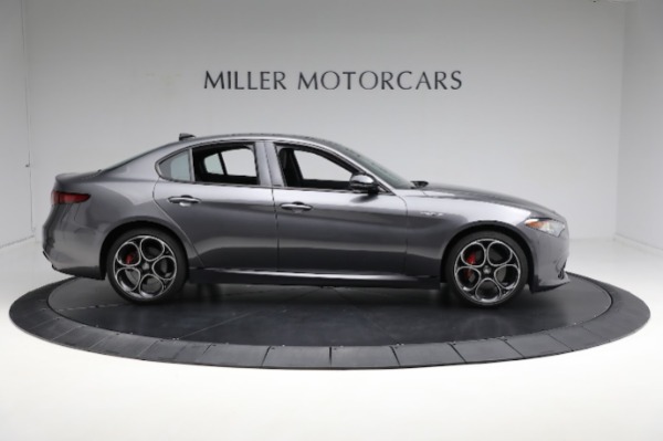 Used 2022 Alfa Romeo Giulia Veloce for sale $37,900 at Maserati of Westport in Westport CT 06880 14