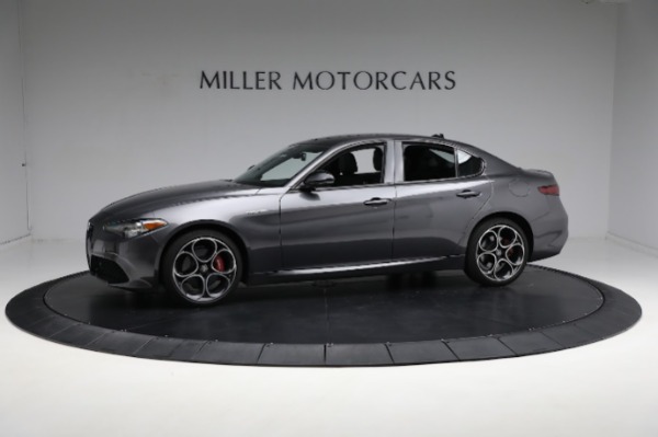 New 2022 Alfa Romeo Giulia Veloce for sale Sold at Maserati of Westport in Westport CT 06880 4