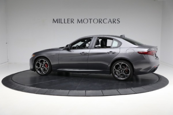 Used 2022 Alfa Romeo Giulia Veloce for sale Sold at Maserati of Westport in Westport CT 06880 6
