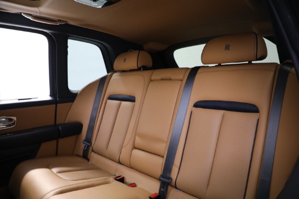 Used 2019 Rolls-Royce Cullinan for sale Sold at Maserati of Westport in Westport CT 06880 19