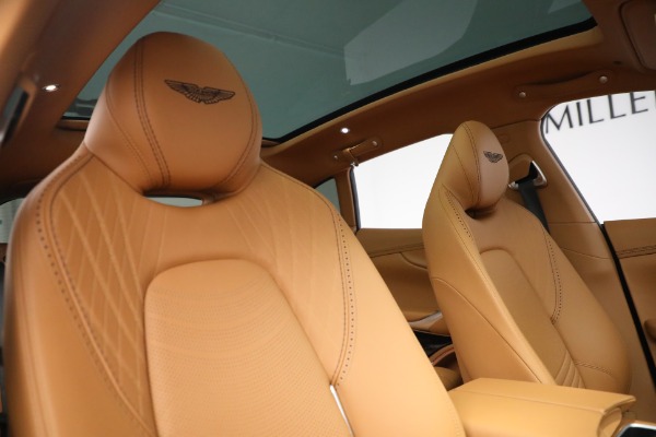 New 2022 Aston Martin DBX for sale $202,986 at Maserati of Westport in Westport CT 06880 21