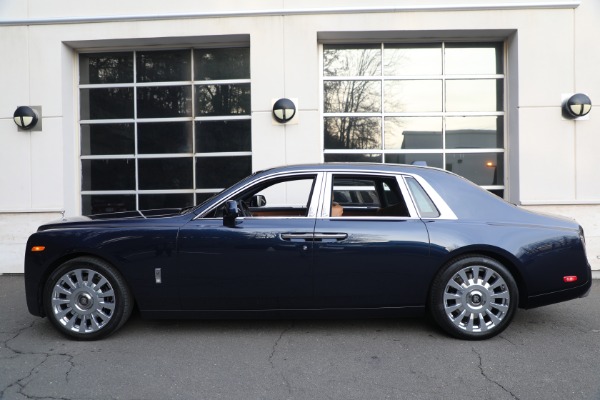 Used 2022 Rolls-Royce Phantom for sale Sold at Maserati of Westport in Westport CT 06880 6