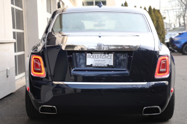 Used 2022 Rolls-Royce Phantom for sale Sold at Maserati of Westport in Westport CT 06880 8