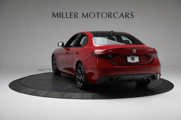 New 2022 Alfa Romeo Giulia Veloce for sale Sold at Maserati of Westport in Westport CT 06880 5