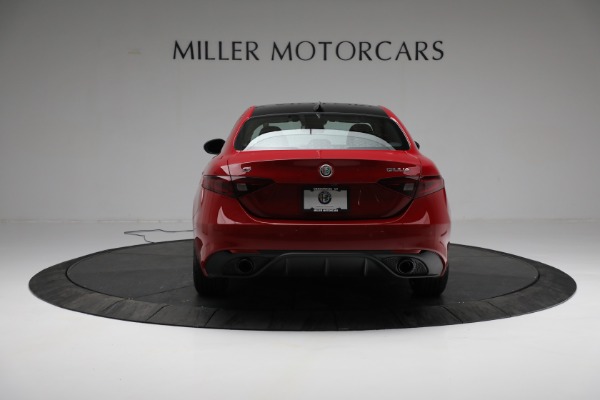 New 2022 Alfa Romeo Giulia Veloce for sale Sold at Maserati of Westport in Westport CT 06880 6