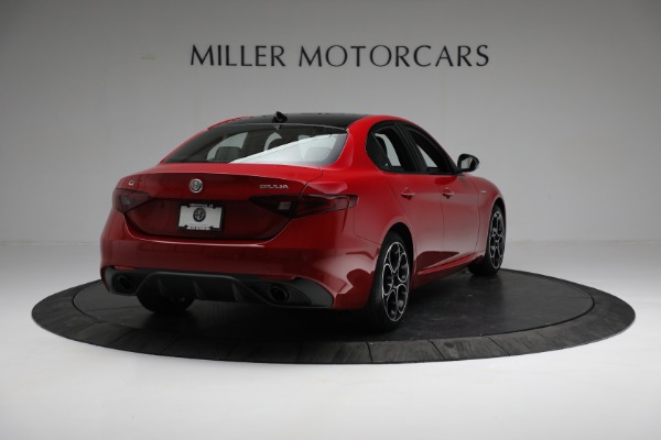 New 2022 Alfa Romeo Giulia Veloce for sale Sold at Maserati of Westport in Westport CT 06880 7