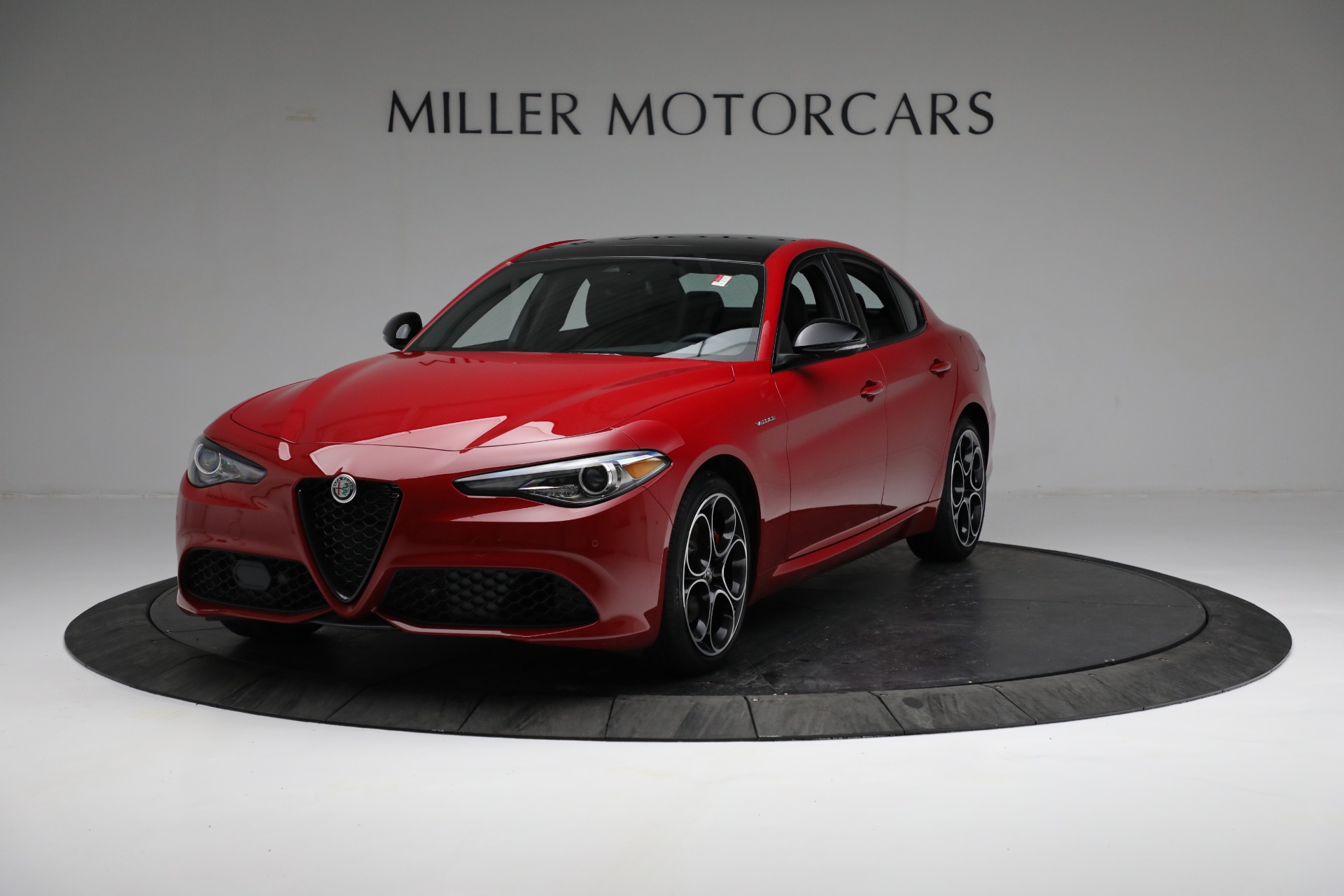 New 2022 Alfa Romeo Giulia Veloce for sale Sold at Maserati of Westport in Westport CT 06880 1
