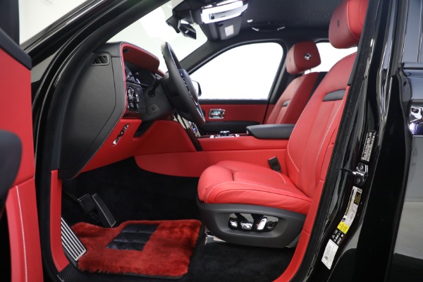 Used 2022 Rolls-Royce Black Badge Cullinan Black Badge for sale $429,900 at Maserati of Westport in Westport CT 06880 17