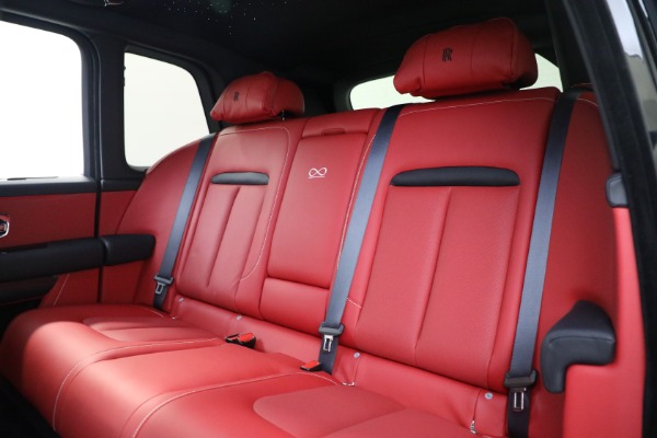 Used 2022 Rolls-Royce Black Badge Cullinan Black Badge for sale $429,900 at Maserati of Westport in Westport CT 06880 21