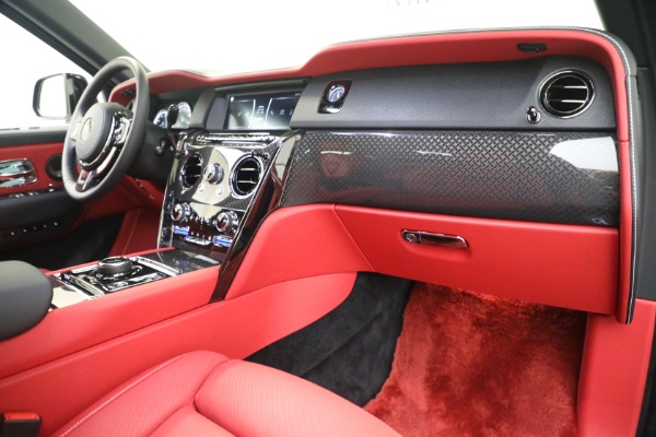 Used 2022 Rolls-Royce Black Badge Cullinan Black Badge for sale $429,900 at Maserati of Westport in Westport CT 06880 23