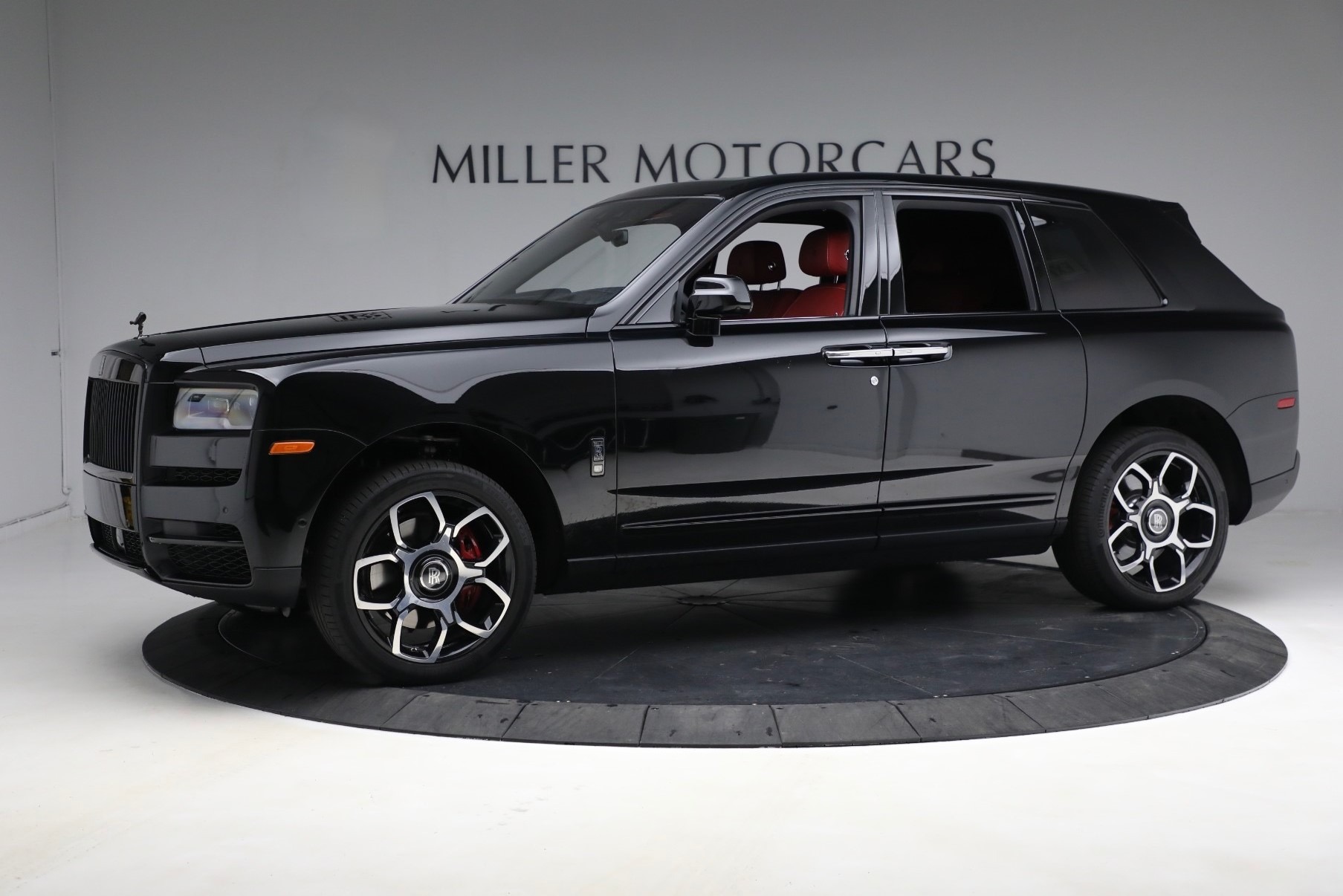 Used 2022 Rolls-Royce Black Badge Cullinan Black Badge for sale $429,900 at Maserati of Westport in Westport CT 06880 1