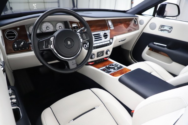 Used 2016 Rolls-Royce Dawn for sale $243,900 at Maserati of Westport in Westport CT 06880 27