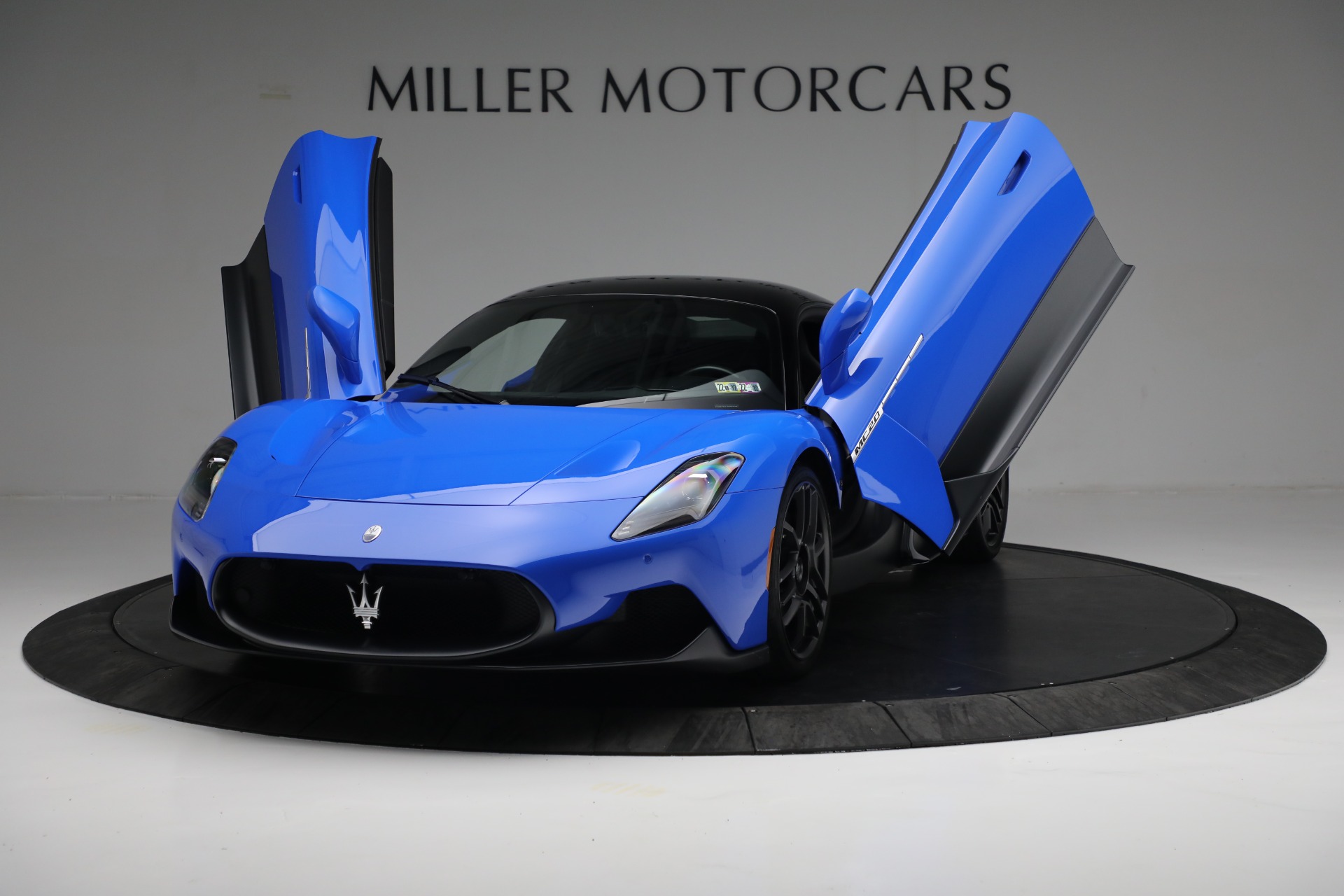 Used 2022 Maserati MC20 for sale Call for price at Maserati of Westport in Westport CT 06880 1