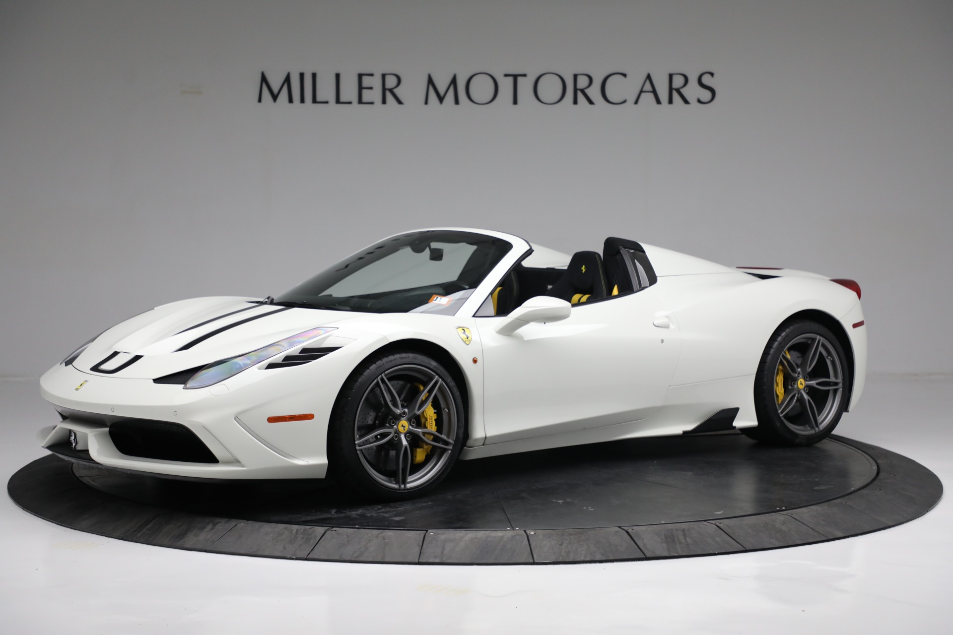 Pre-Owned 2015 Ferrari 458 Speciale Aperta For Sale (Special
