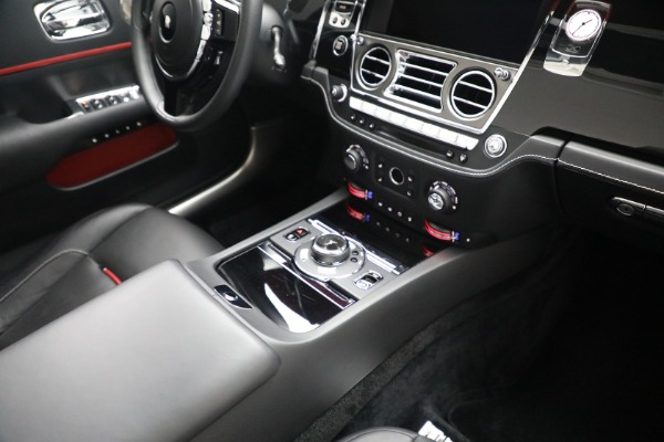 Used 2018 Rolls-Royce Black Badge Dawn for sale $355,900 at Maserati of Westport in Westport CT 06880 26