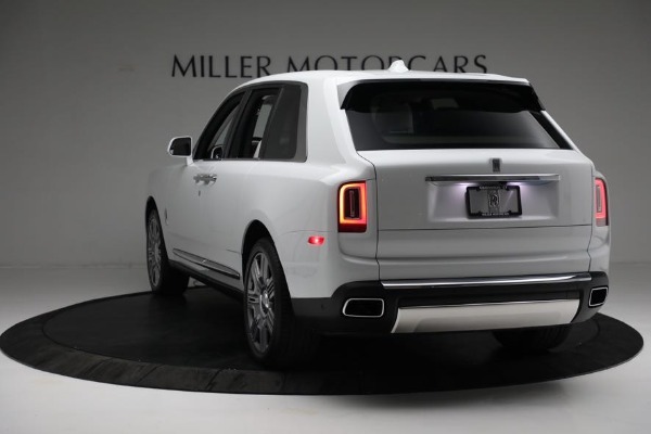 New 2022 Rolls-Royce Cullinan for sale Sold at Maserati of Westport in Westport CT 06880 8