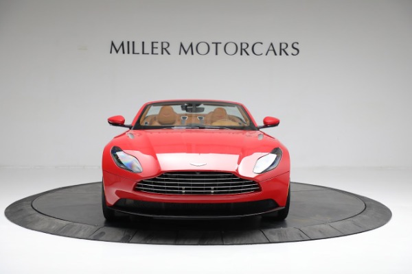 Used 2019 Aston Martin DB11 Volante for sale $184,900 at Maserati of Westport in Westport CT 06880 11