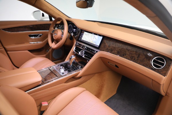 Used 2021 Bentley Flying Spur V8 for sale Sold at Maserati of Westport in Westport CT 06880 21