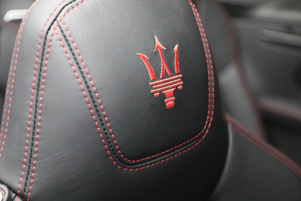 Used 2019 Maserati GranTurismo Sport for sale $122,900 at Maserati of Westport in Westport CT 06880 25