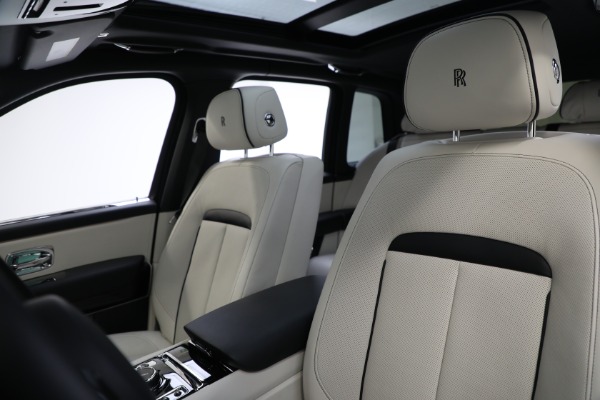 Used 2020 Rolls-Royce Cullinan for sale Sold at Maserati of Westport in Westport CT 06880 19