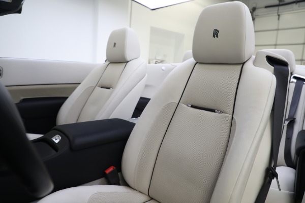 Used 2016 Rolls-Royce Dawn for sale Sold at Maserati of Westport in Westport CT 06880 27