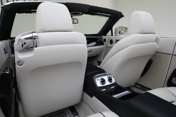 Used 2016 Rolls-Royce Dawn for sale $289,900 at Maserati of Westport in Westport CT 06880 28