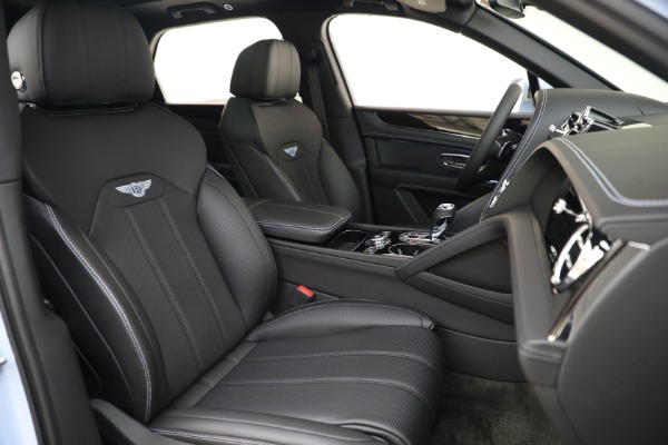 Used 2022 Bentley Bentayga V8 for sale $199,900 at Maserati of Westport in Westport CT 06880 27