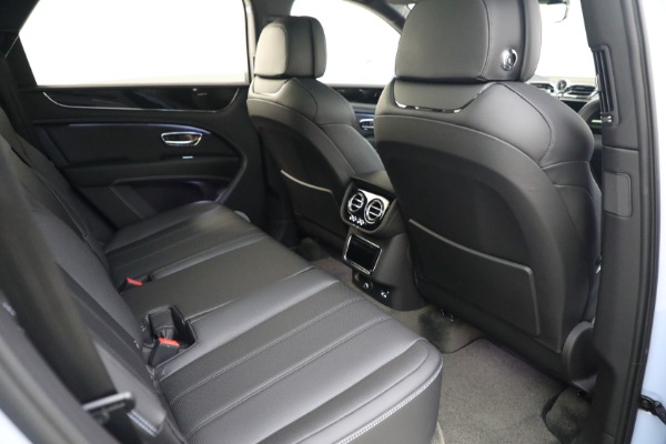 Used 2022 Bentley Bentayga V8 for sale $199,900 at Maserati of Westport in Westport CT 06880 28