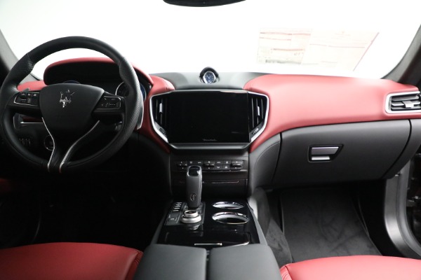 New 2022 Maserati Ghibli Modena Q4 for sale Sold at Maserati of Westport in Westport CT 06880 13