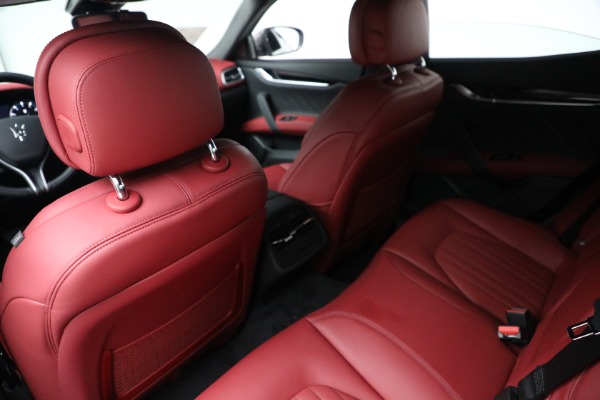New 2022 Maserati Ghibli Modena Q4 for sale Sold at Maserati of Westport in Westport CT 06880 24