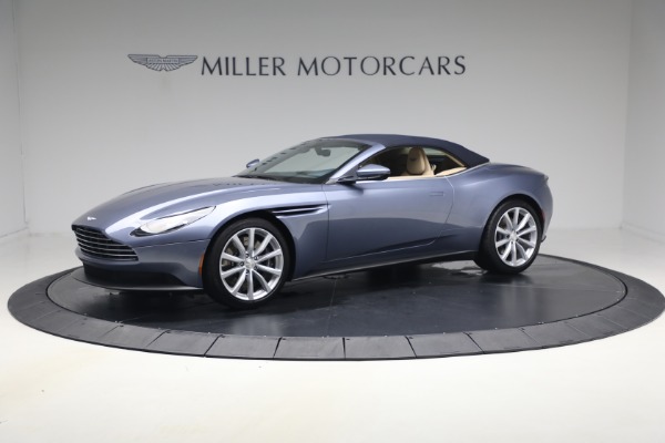 Used 2022 Aston Martin DB11 Volante for sale $169,900 at Maserati of Westport in Westport CT 06880 17
