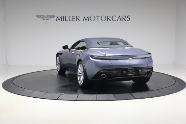 Used 2022 Aston Martin DB11 Volante for sale $169,900 at Maserati of Westport in Westport CT 06880 20