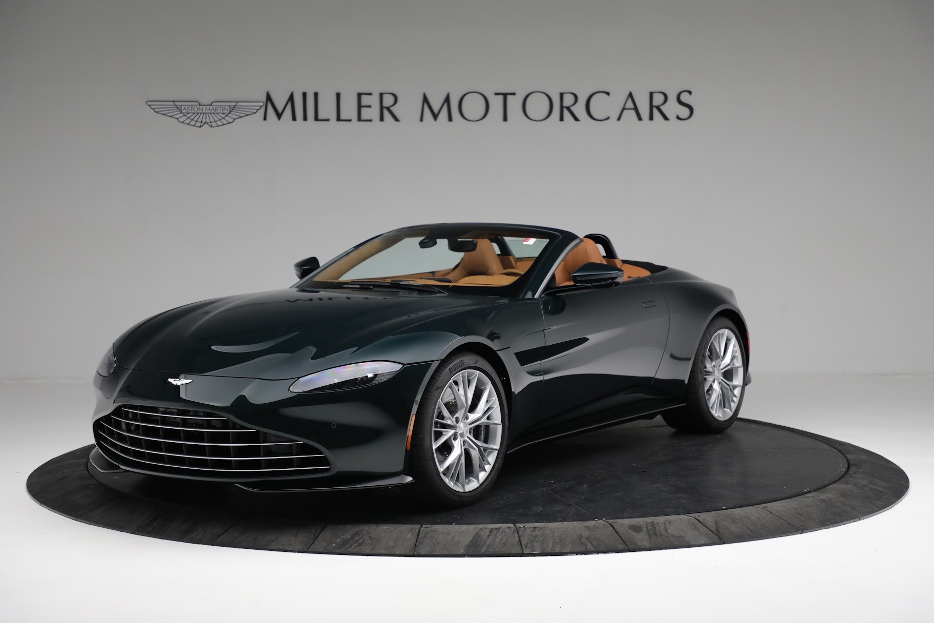 New 2022 Aston Martin Vantage Roadster for sale Sold at Maserati of Westport in Westport CT 06880 1