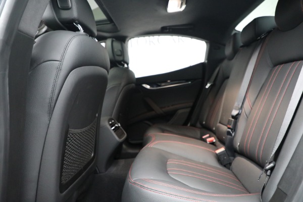 New 2022 Maserati Ghibli Modena Q4 for sale $84,457 at Maserati of Westport in Westport CT 06880 17