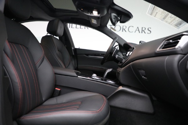 New 2022 Maserati Ghibli Modena Q4 for sale $84,457 at Maserati of Westport in Westport CT 06880 22