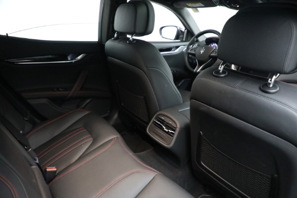 New 2022 Maserati Ghibli Modena Q4 for sale $84,457 at Maserati of Westport in Westport CT 06880 25