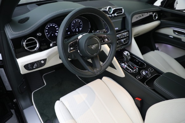 New 2022 Bentley Bentayga V8 for sale Sold at Maserati of Westport in Westport CT 06880 17